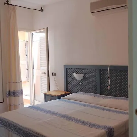 Ξενοδοχείο με διαμερίσματα La Chimera