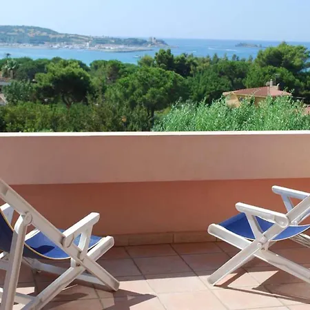 La Chimera Hotel apartamentowy *